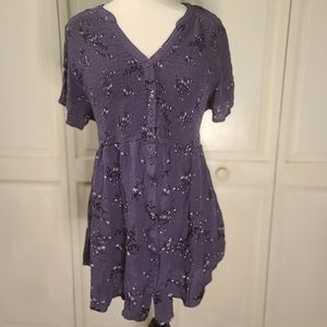 Beautiful super flattering blouse from Torrid size 3